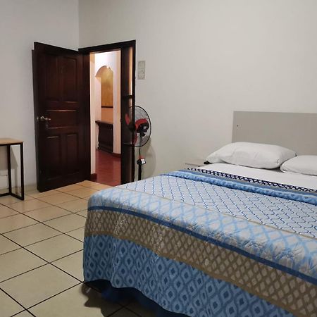 Hotel Ghiza تيجوسيجالبا المظهر الخارجي الصورة
