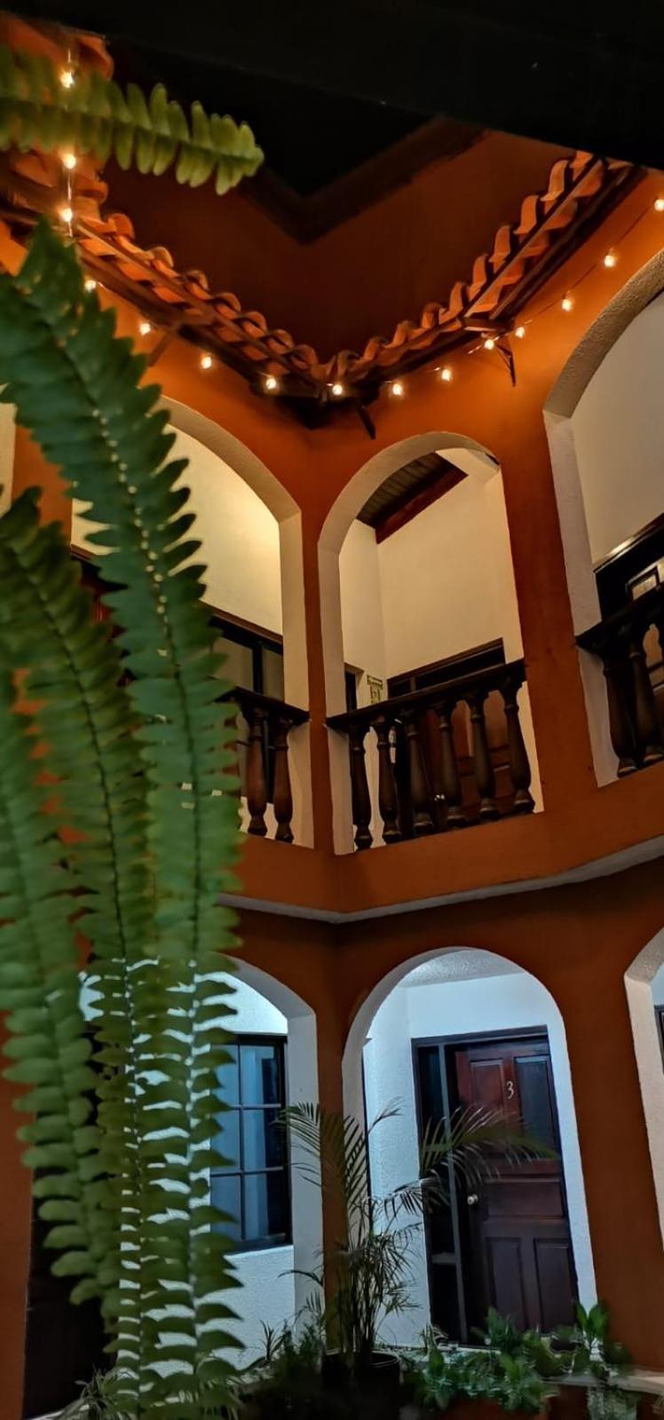 Hotel Ghiza تيجوسيجالبا المظهر الخارجي الصورة